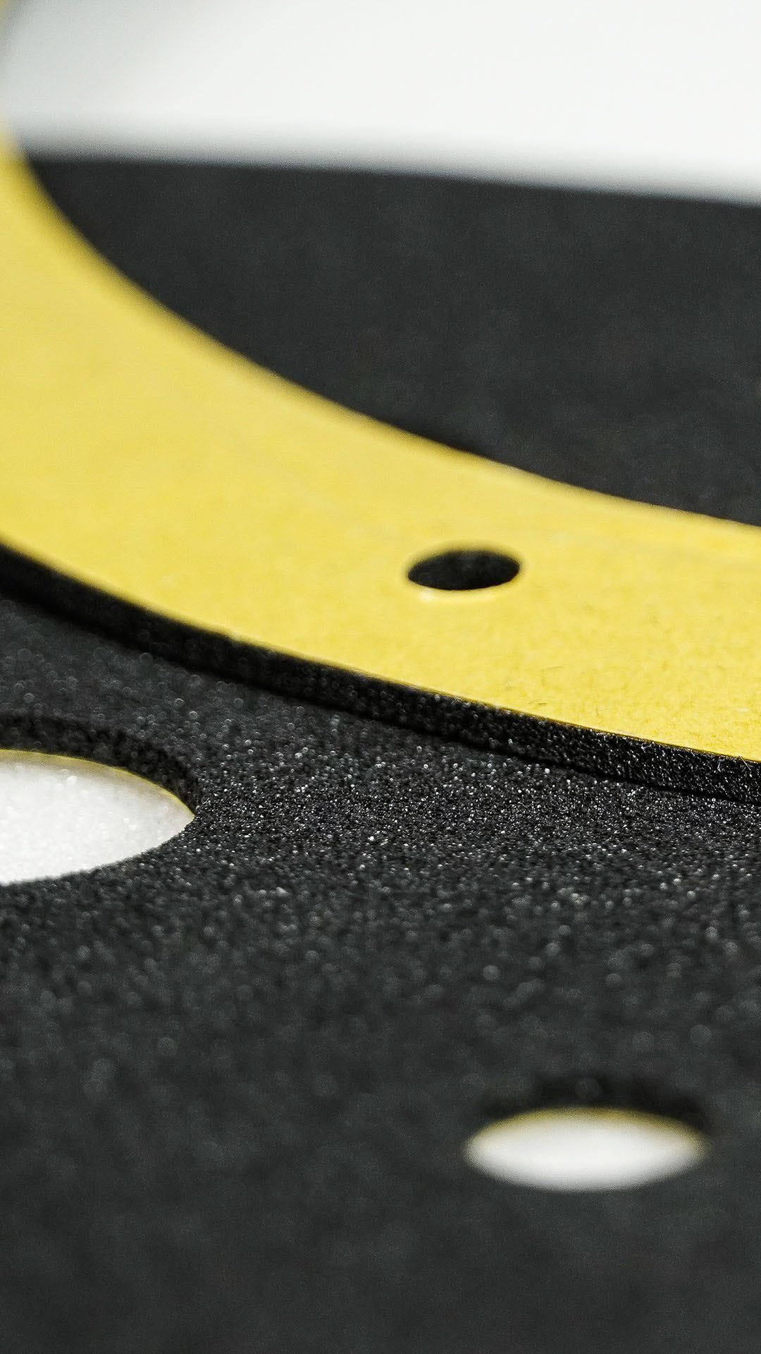 foam-conversion-sealing-foams-gasket-close-up-B-1080x1920jpg
